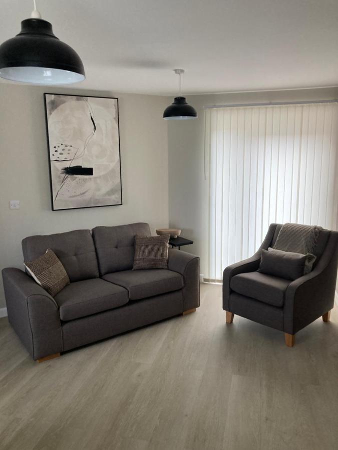 Chapel Court Apartments Cannock Exterior photo